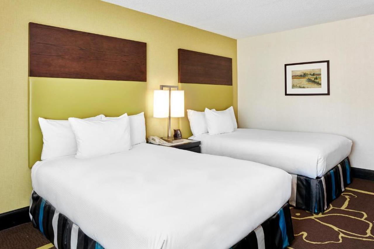 Doubletree By Hilton Charlotte Uptown Ξενοδοχείο Εξωτερικό φωτογραφία