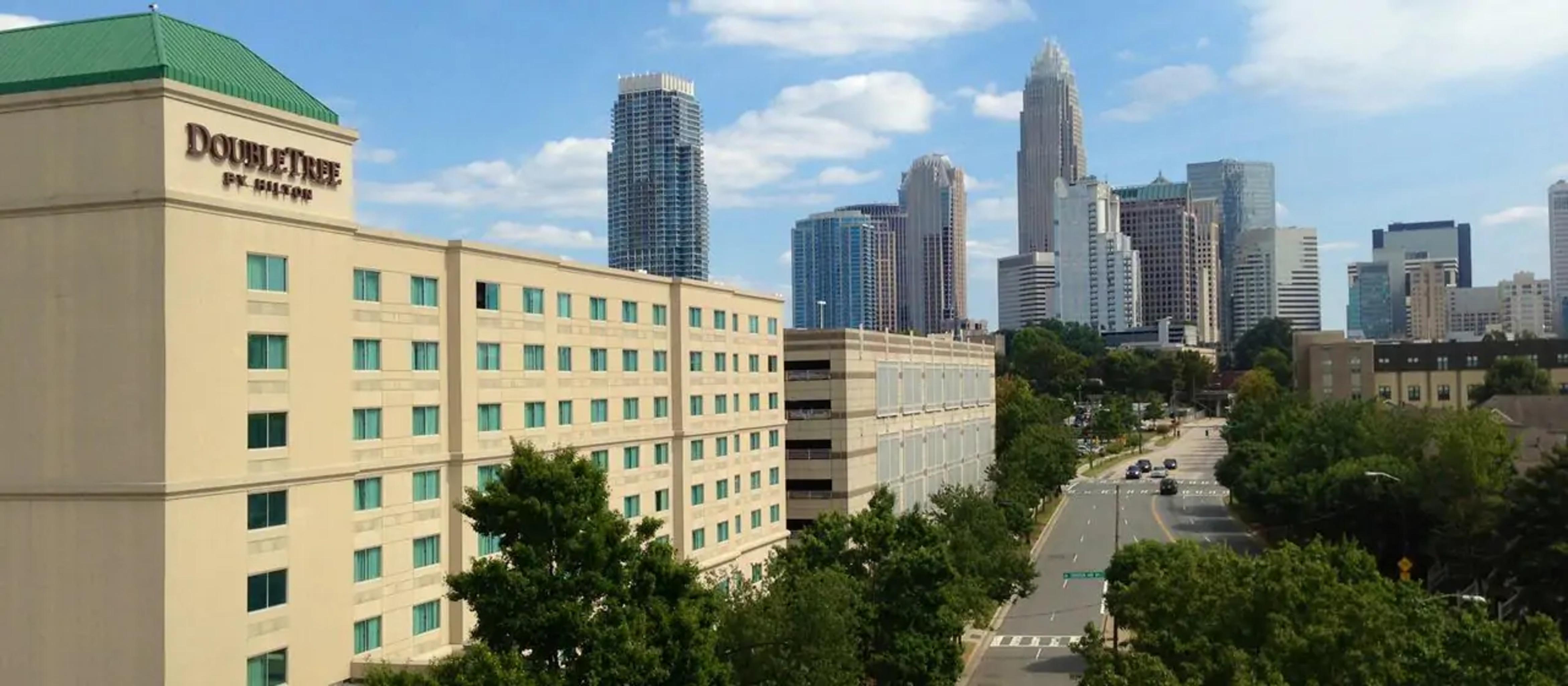 Doubletree By Hilton Charlotte Uptown Ξενοδοχείο Εξωτερικό φωτογραφία