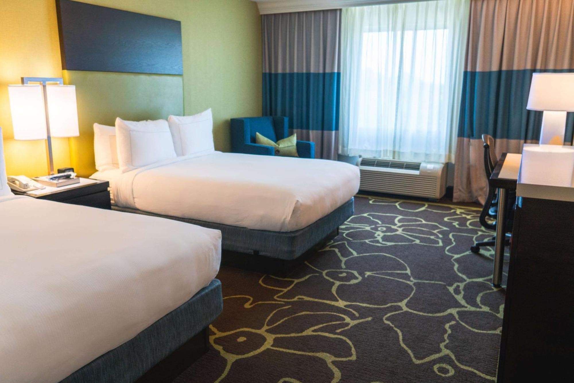 Doubletree By Hilton Charlotte Uptown Ξενοδοχείο Εξωτερικό φωτογραφία
