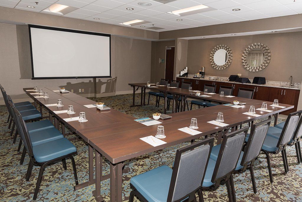 Doubletree By Hilton Charlotte Uptown Ξενοδοχείο Εξωτερικό φωτογραφία